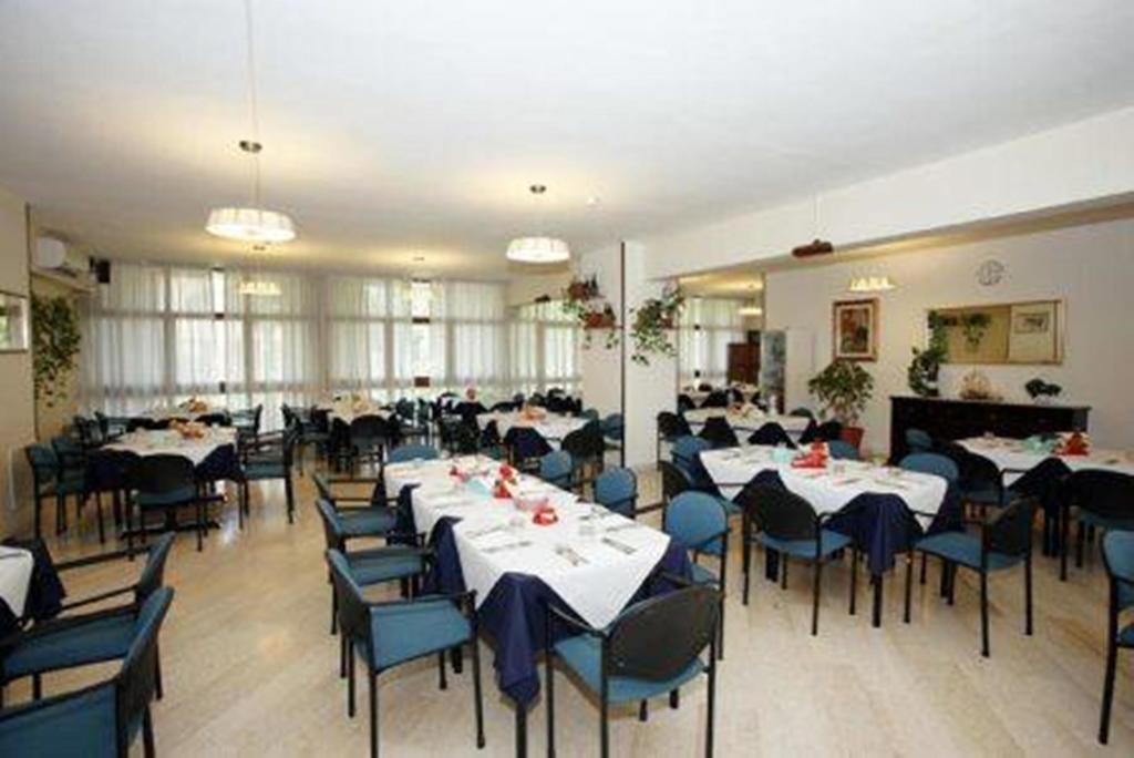 Casa Pastor Bonus Hotel Lecce Exterior photo