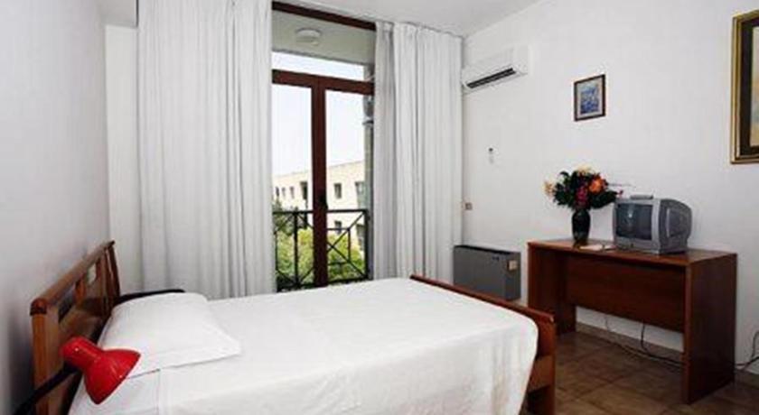 Casa Pastor Bonus Hotel Lecce Exterior photo